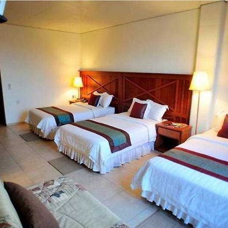 Spanhoek Boutique Hotel Paramaribo Zimmer foto